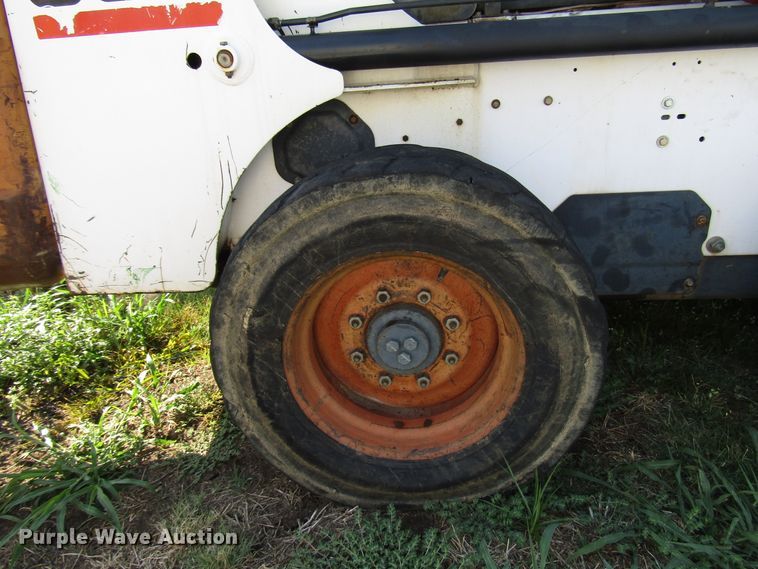 image for item DG1353 1998 Bobcat 863 skid steer