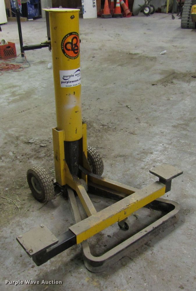 image for item DG1355 APE bumper jack