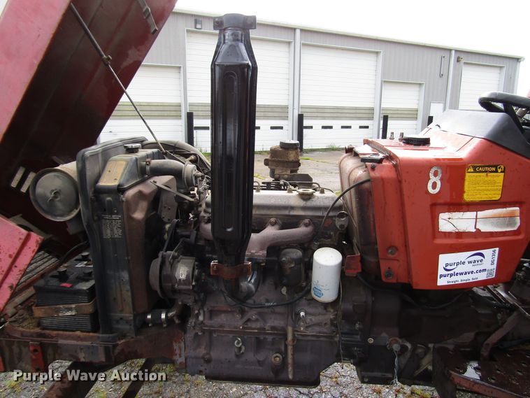 image for item DG1356 1989 Hesston 80-66 tractor