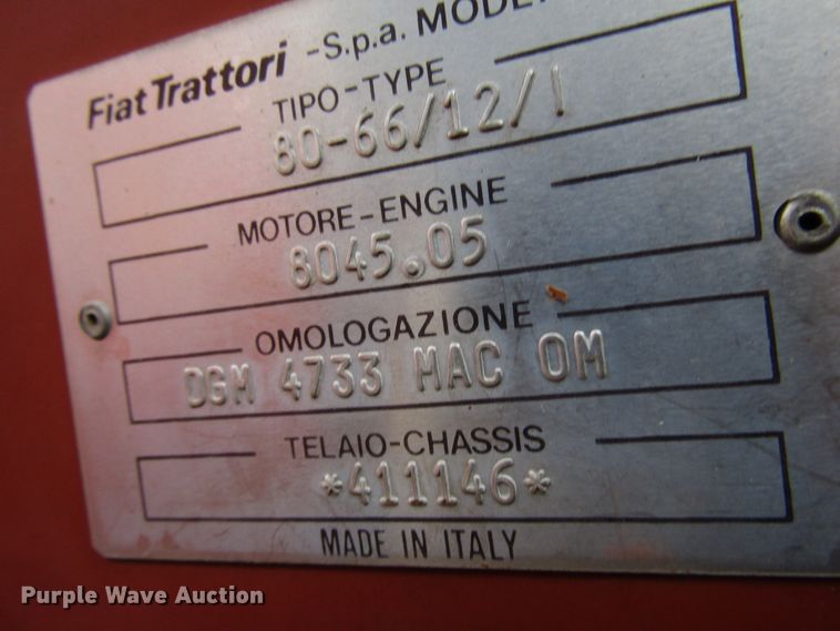 image for item DG1356 1989 Hesston 80-66 tractor