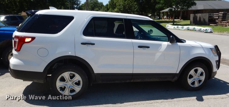 image for item DG4834 2016 Ford Explorer Police Interceptor SUV