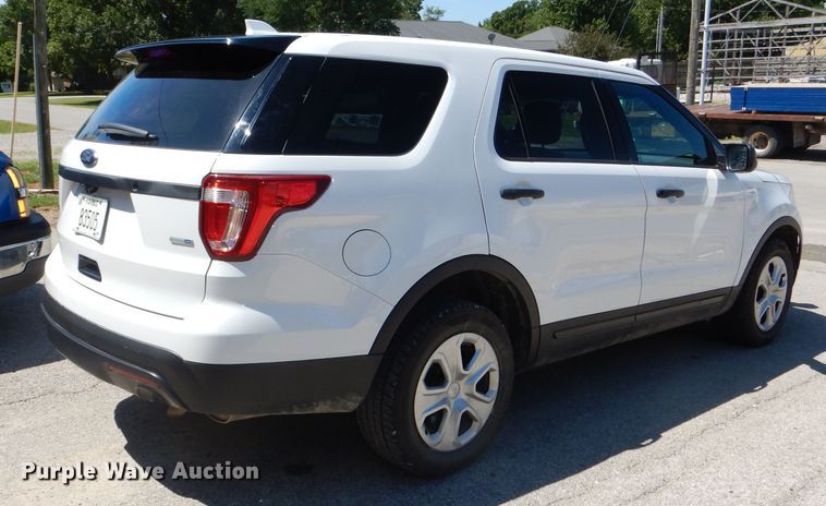 image for item DG4834 2016 Ford Explorer Police Interceptor SUV