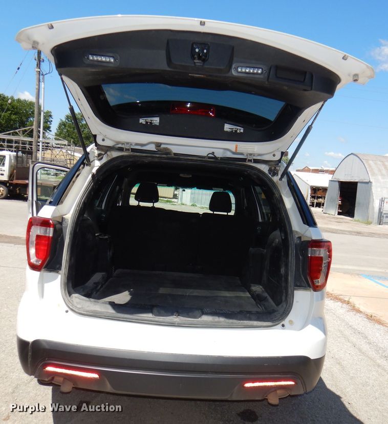 image for item DG4834 2016 Ford Explorer Police Interceptor SUV