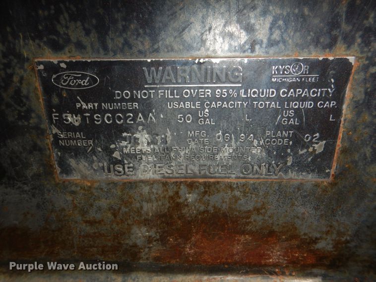 image for item DG4864 1995 Ford F80 dump truck