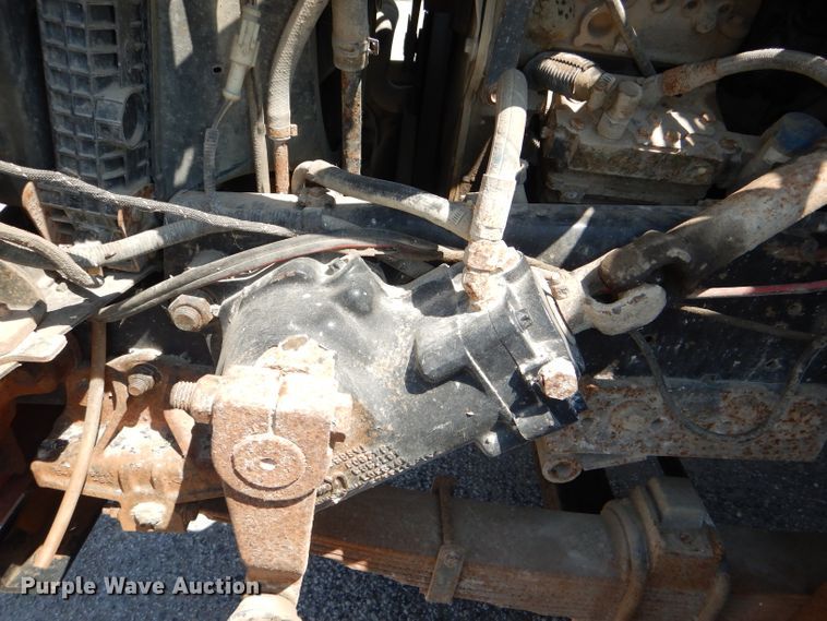 image for item DG4864 1995 Ford F80 dump truck