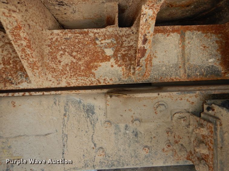 image for item DG4864 1995 Ford F80 dump truck