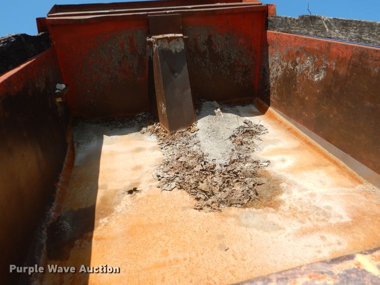 image for item DG4864 1995 Ford F80 dump truck