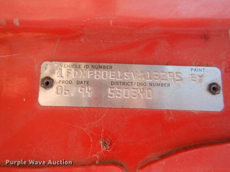 image for item DG4864 1995 Ford F80 dump truck