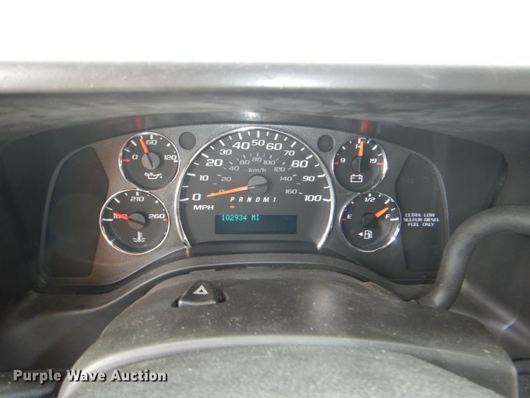 image for item DG4865 2011 Chevrolet Express G3500 Thomas school bus