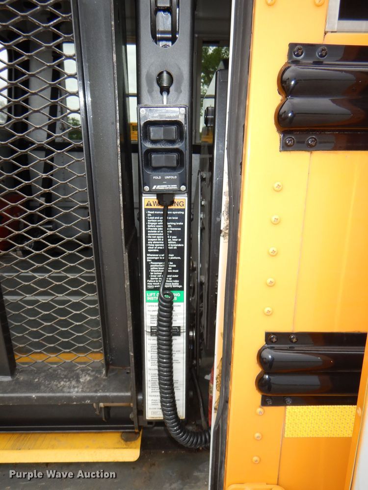 image for item DG4865 2011 Chevrolet Express G3500 Thomas school bus