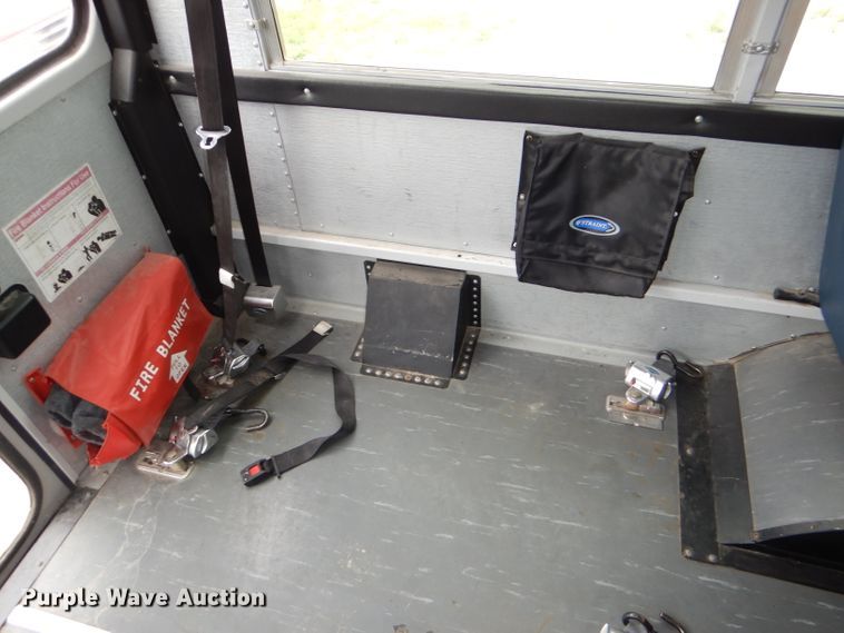 image for item DG4865 2011 Chevrolet Express G3500 Thomas school bus