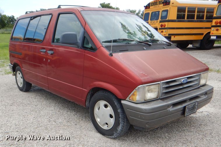 image for item DG4866 1997 Ford Aerostar XLT van