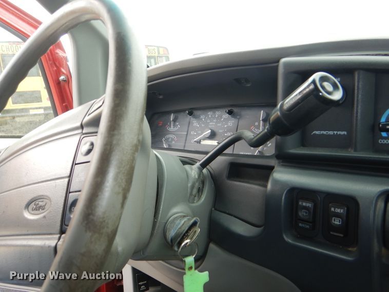 image for item DG4866 1997 Ford Aerostar XLT van