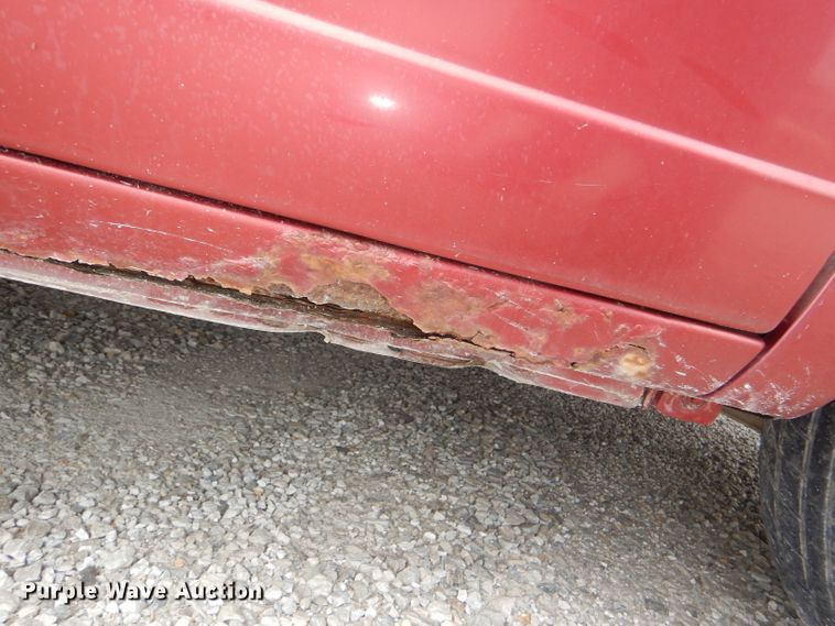 image for item DG4866 1997 Ford Aerostar XLT van