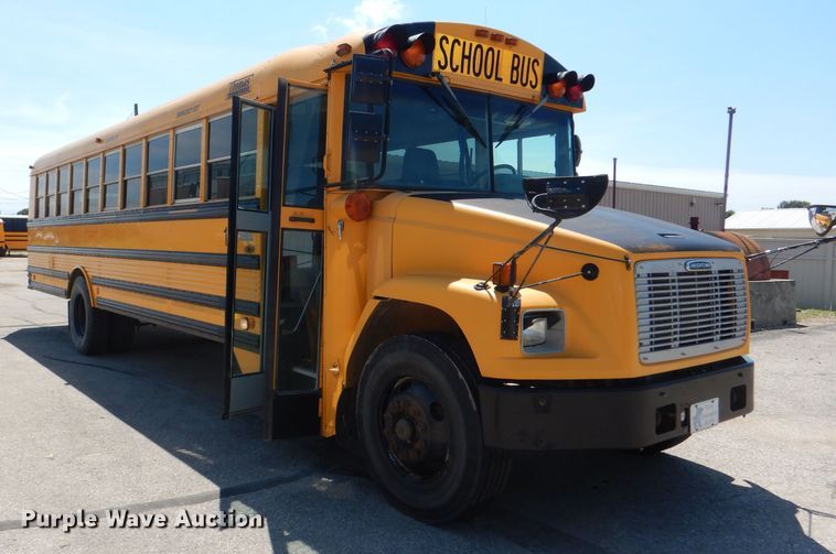 image for item DG4867 2001 Freightliner FS65 school bus