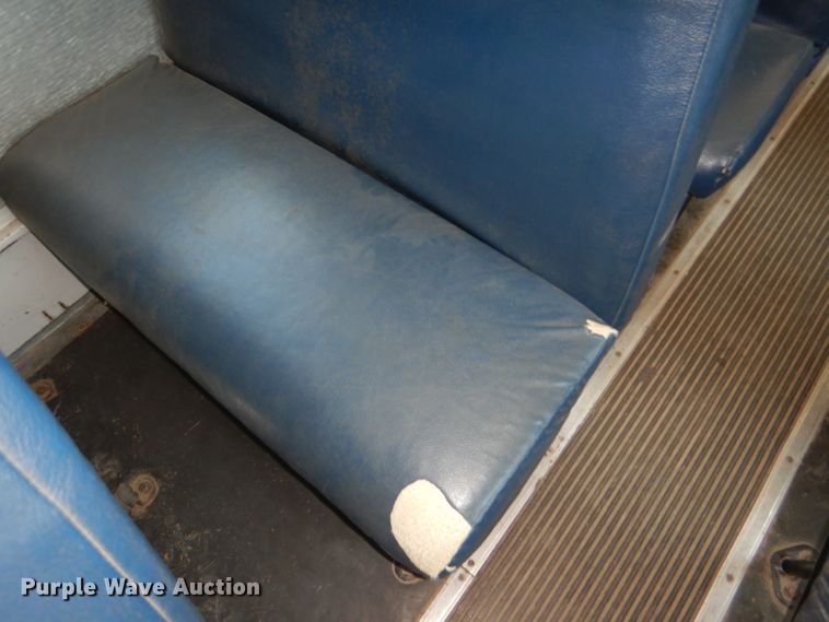 image for item DG4867 2001 Freightliner FS65 school bus