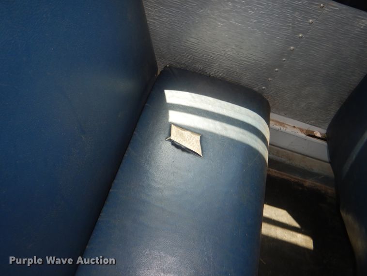 image for item DG4867 2001 Freightliner FS65 school bus