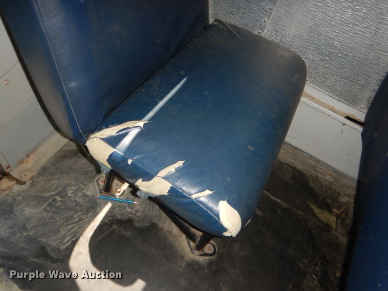 image for item DG4867 2001 Freightliner FS65 school bus