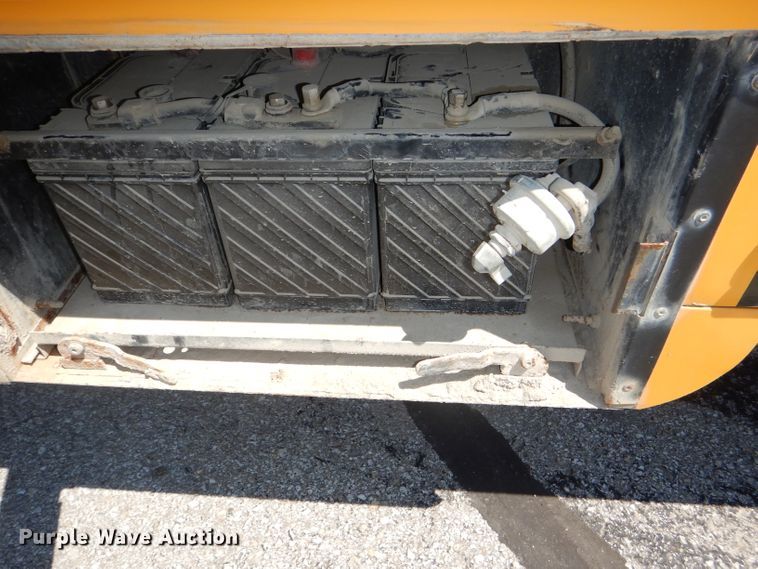 image for item DG4867 2001 Freightliner FS65 school bus