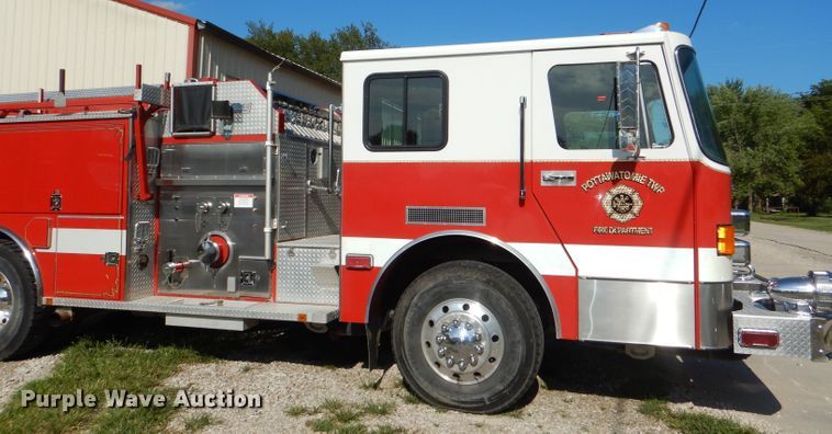 image for item DG4870 1992 Ottawa E-1 pumper rescue fire truck