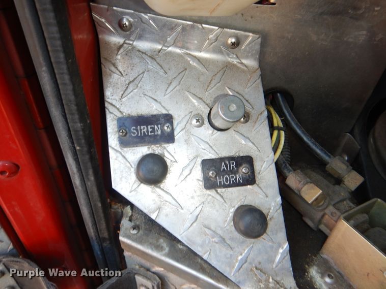 image for item DG4870 1992 Ottawa E-1 pumper rescue fire truck