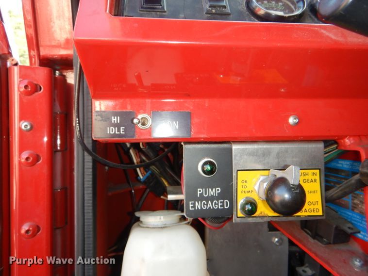 image for item DG4870 1992 Ottawa E-1 pumper rescue fire truck