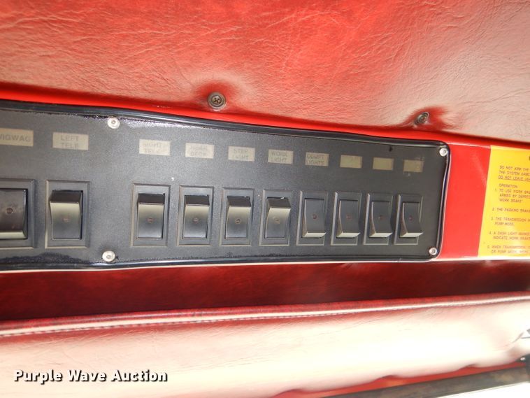 image for item DG4870 1992 Ottawa E-1 pumper rescue fire truck