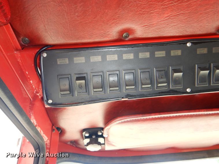 image for item DG4870 1992 Ottawa E-1 pumper rescue fire truck