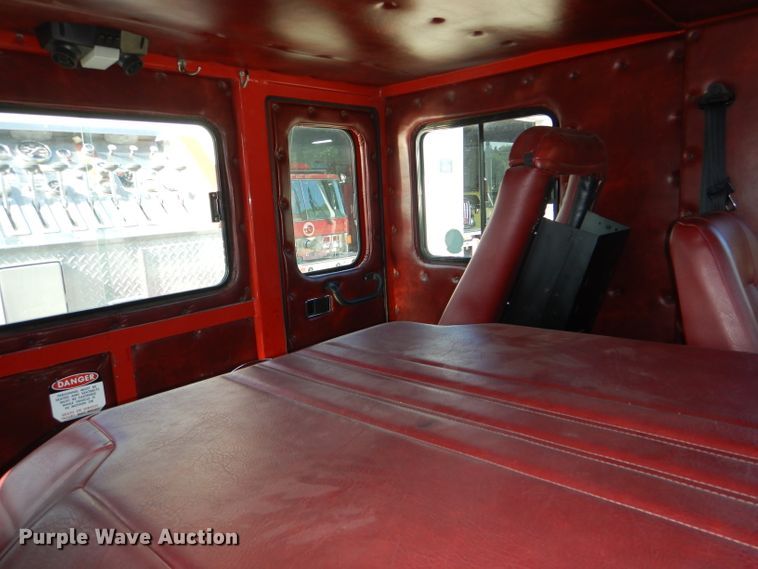 image for item DG4870 1992 Ottawa E-1 pumper rescue fire truck