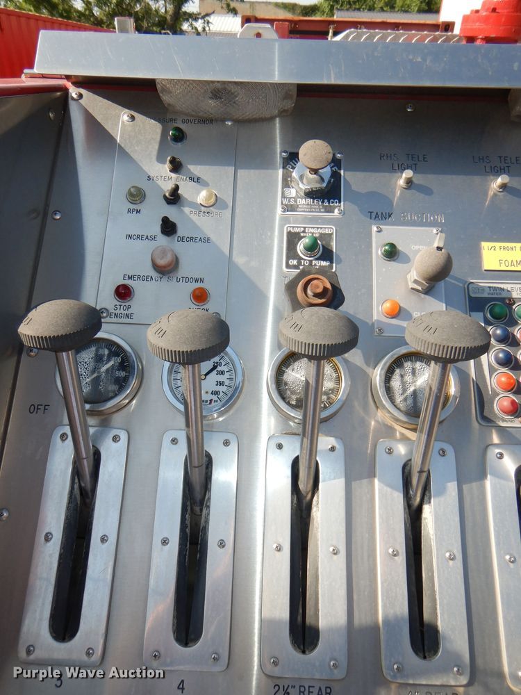 image for item DG4870 1992 Ottawa E-1 pumper rescue fire truck