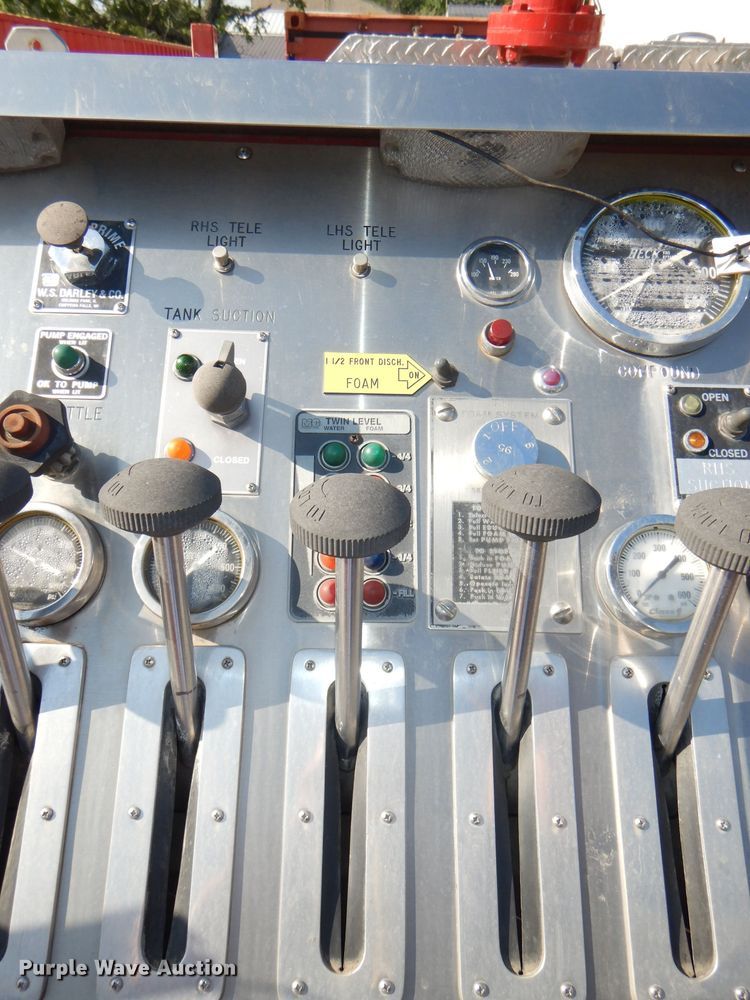 image for item DG4870 1992 Ottawa E-1 pumper rescue fire truck