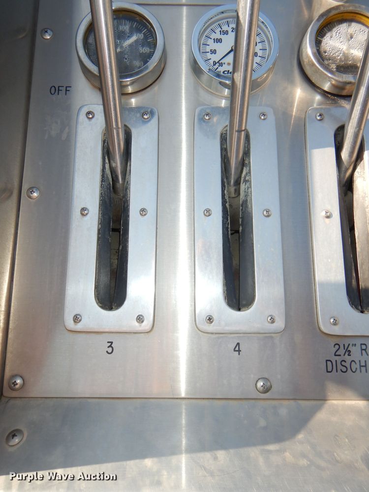 image for item DG4870 1992 Ottawa E-1 pumper rescue fire truck