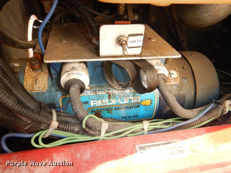 image for item DG4870 1992 Ottawa E-1 pumper rescue fire truck