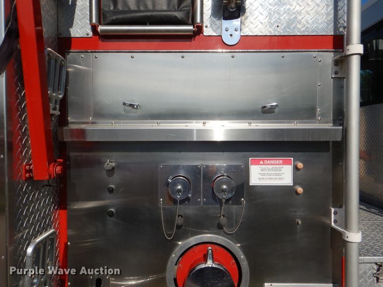 image for item DG4870 1992 Ottawa E-1 pumper rescue fire truck