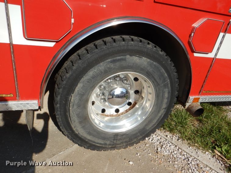 image for item DG4870 1992 Ottawa E-1 pumper rescue fire truck