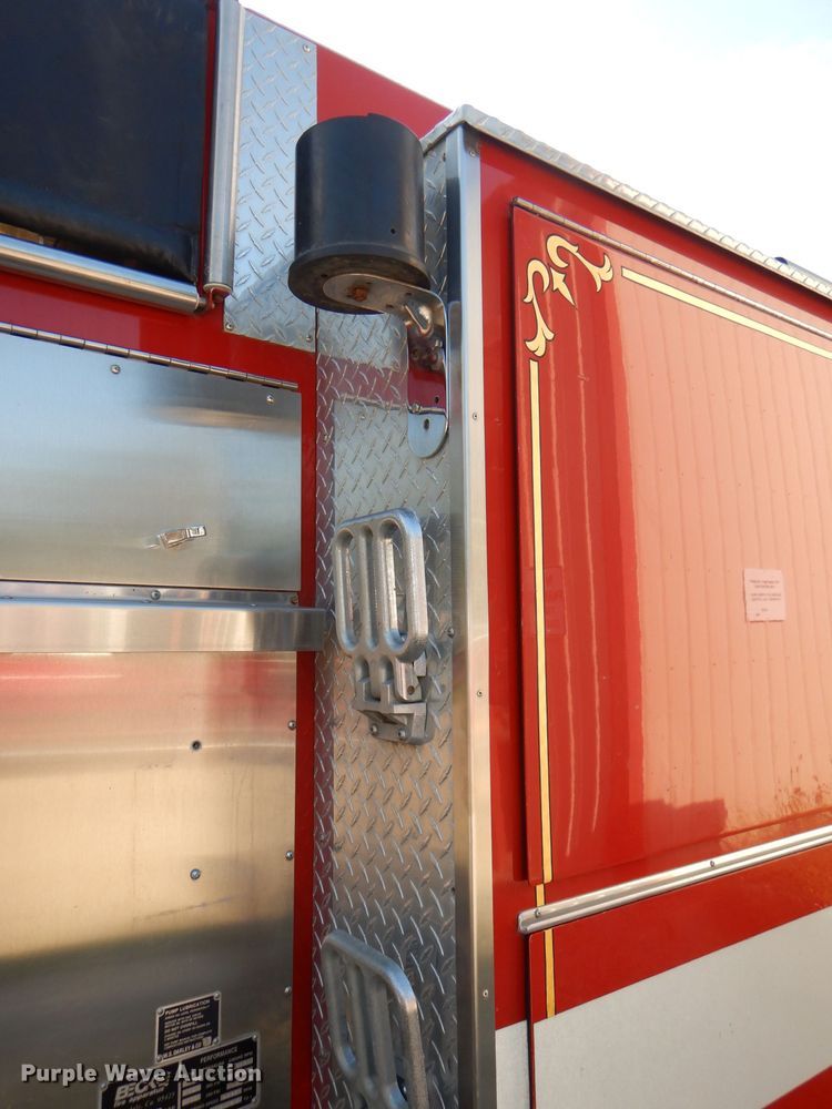 image for item DG4870 1992 Ottawa E-1 pumper rescue fire truck