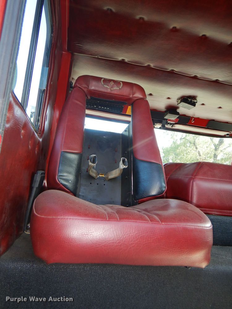 image for item DG4870 1992 Ottawa E-1 pumper rescue fire truck