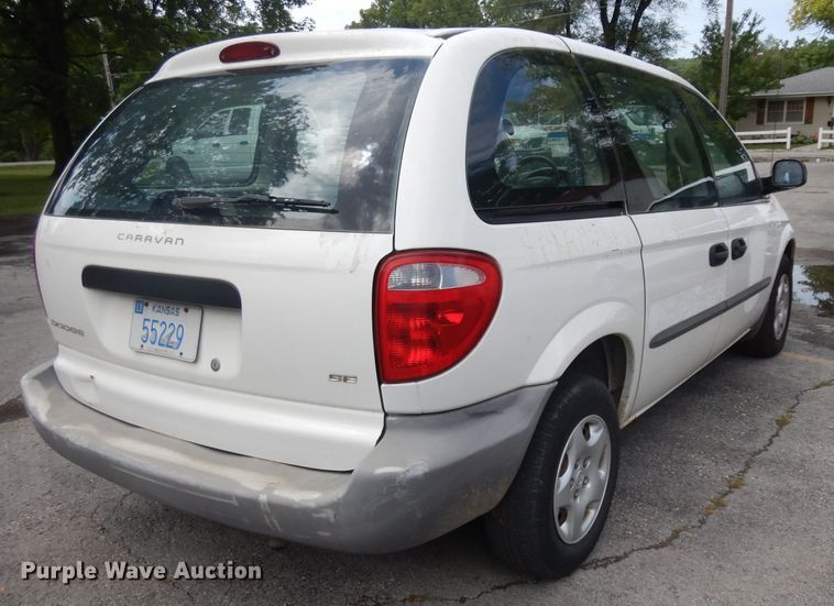 image for item DH0324 2002 Dodge Caravan minivan