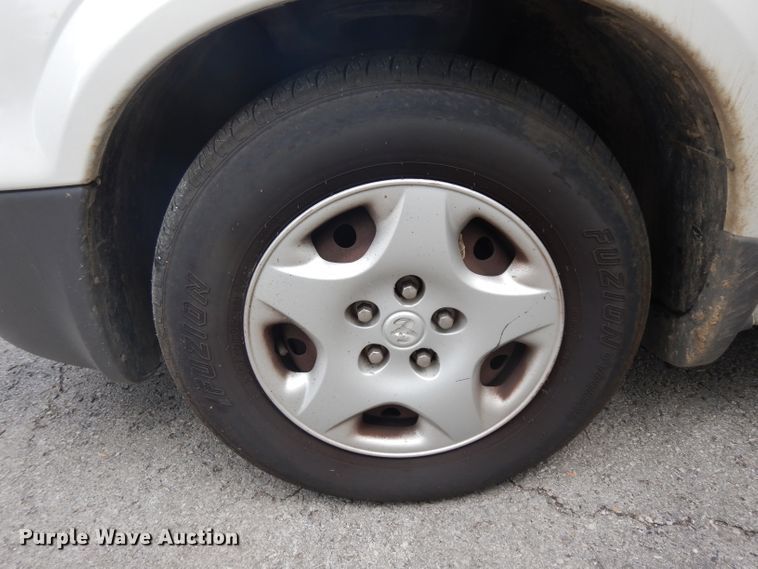 image for item DH0324 2002 Dodge Caravan minivan