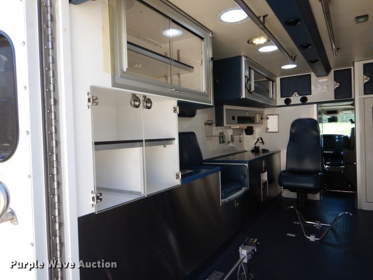 image for item DH6045 2009 Chevrolet C4500 ambulance