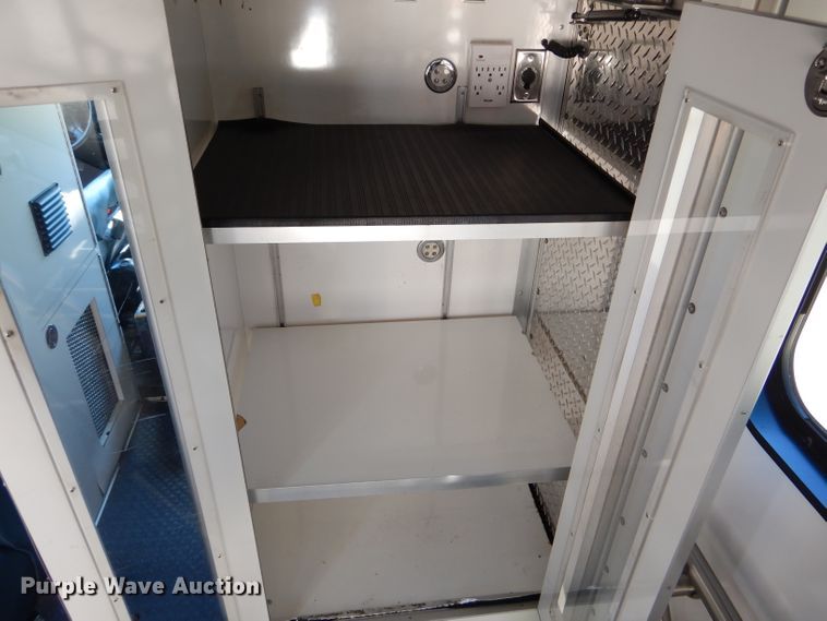 image for item DH6045 2009 Chevrolet C4500 ambulance