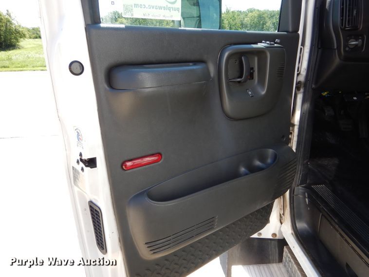 image for item DH6046 2009 Chevrolet C4500 ambulance