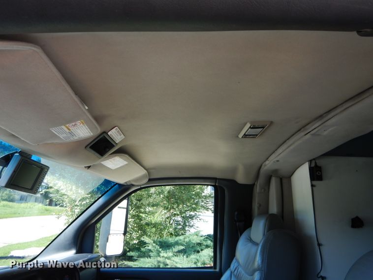 image for item DH6046 2009 Chevrolet C4500 ambulance