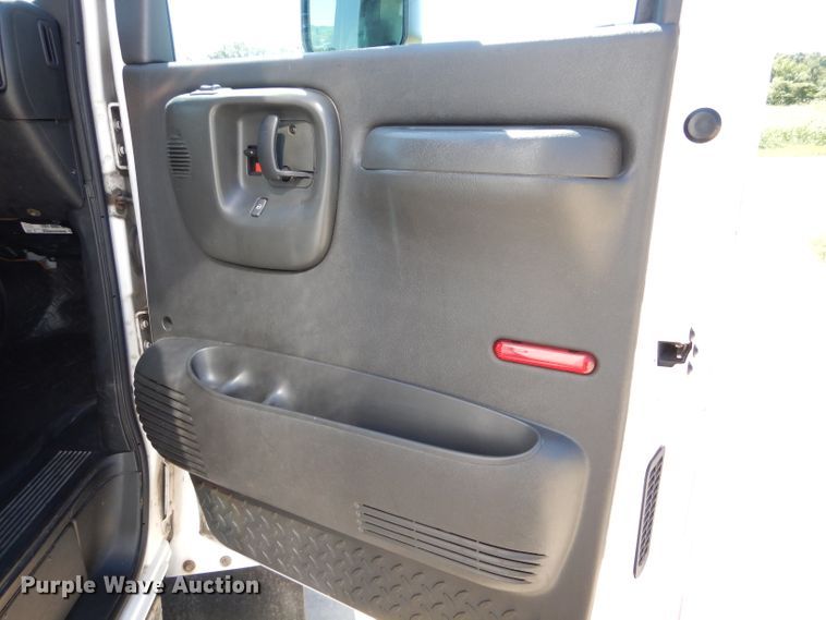 image for item DH6046 2009 Chevrolet C4500 ambulance