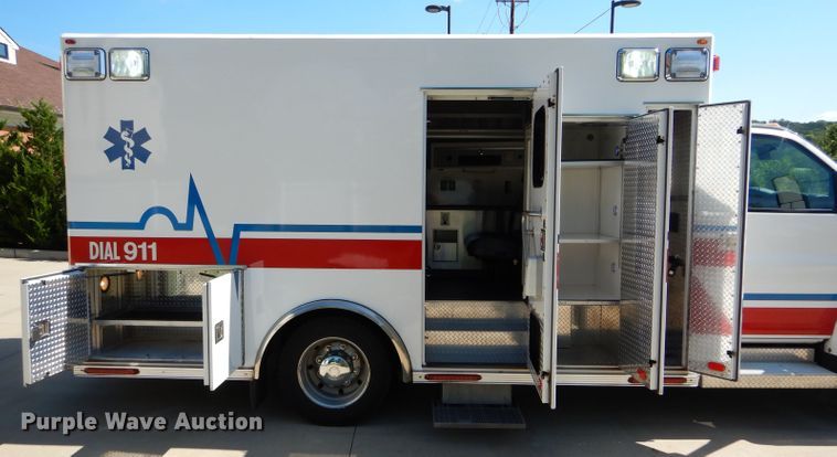 image for item DH6046 2009 Chevrolet C4500 ambulance
