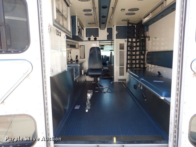 image for item DH6046 2009 Chevrolet C4500 ambulance