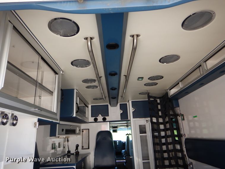 image for item DH6046 2009 Chevrolet C4500 ambulance