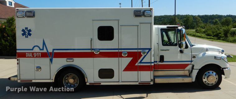 image for item DH6047 2014 International TerraStar ambulance