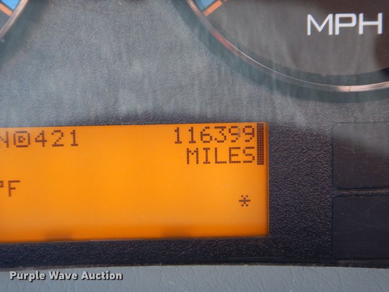 image for item DH6047 2014 International TerraStar ambulance