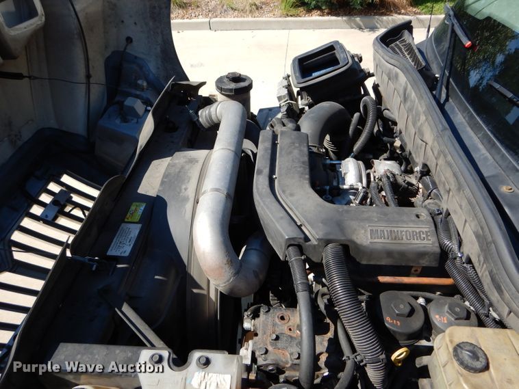 image for item DH6047 2014 International TerraStar ambulance